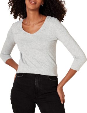Amazon Essentials Women’s Regular-Fit 3/4 Sleeve V-Neck T-Sh…