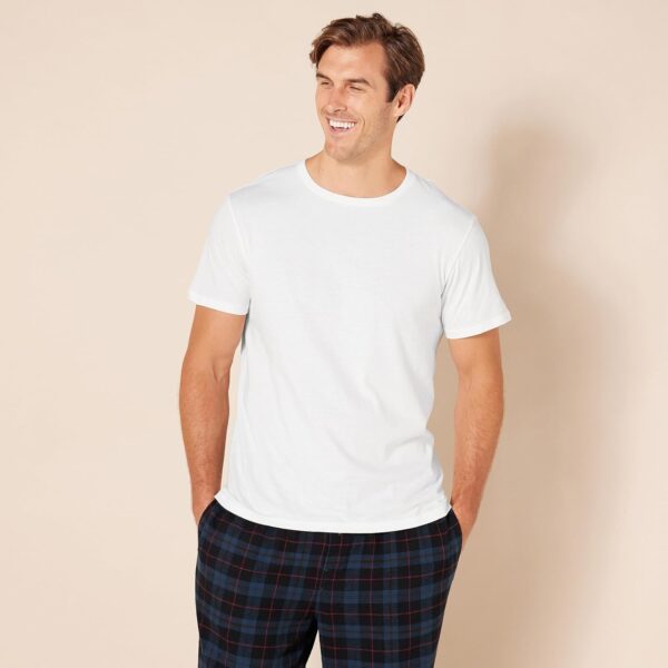 Amazon Essentials Men's Cotton Crew Neck T-Shirts, Versatile...